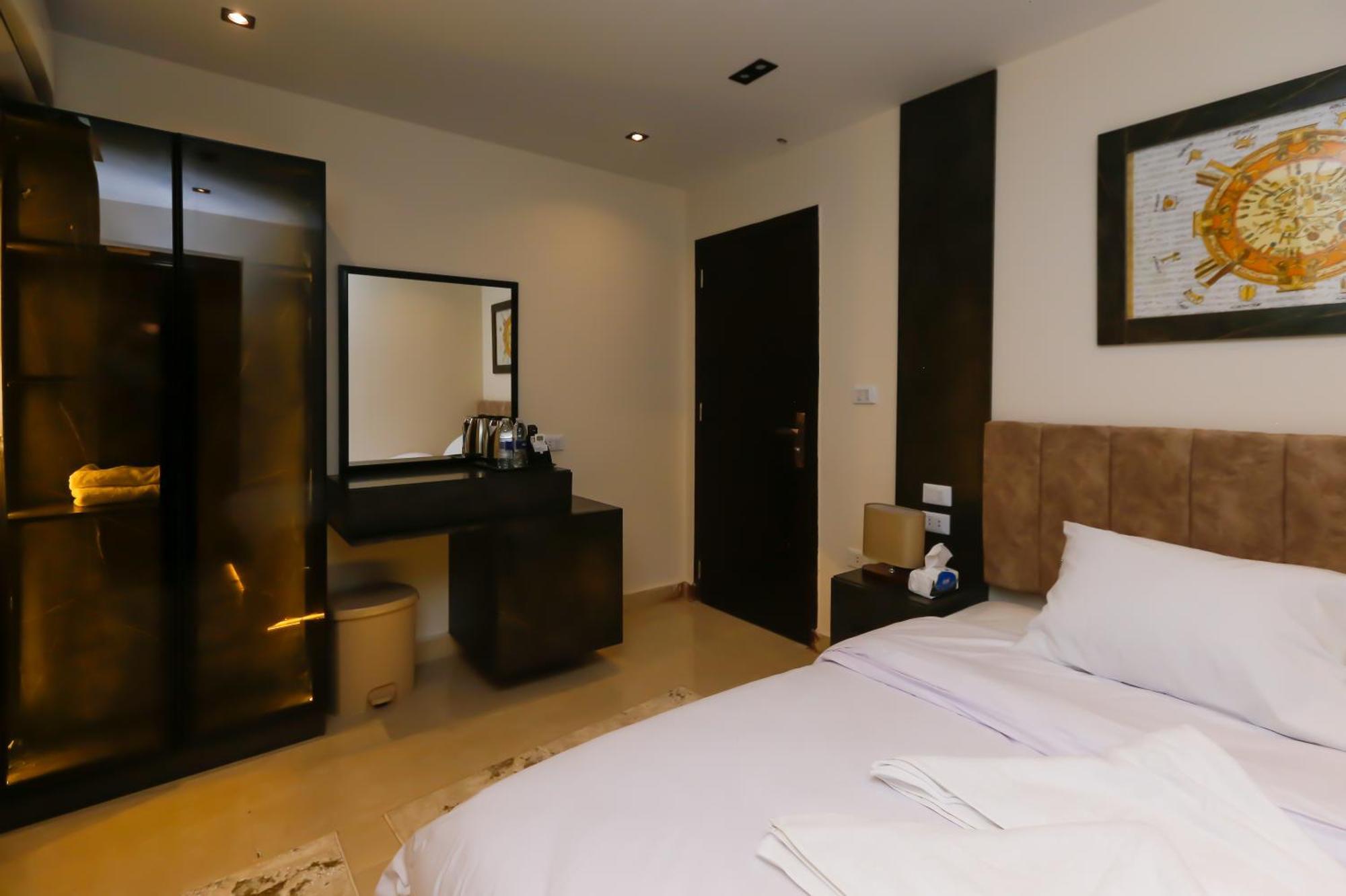 Taj Pyramids View Inn Kafrat al Jabal Bagian luar foto