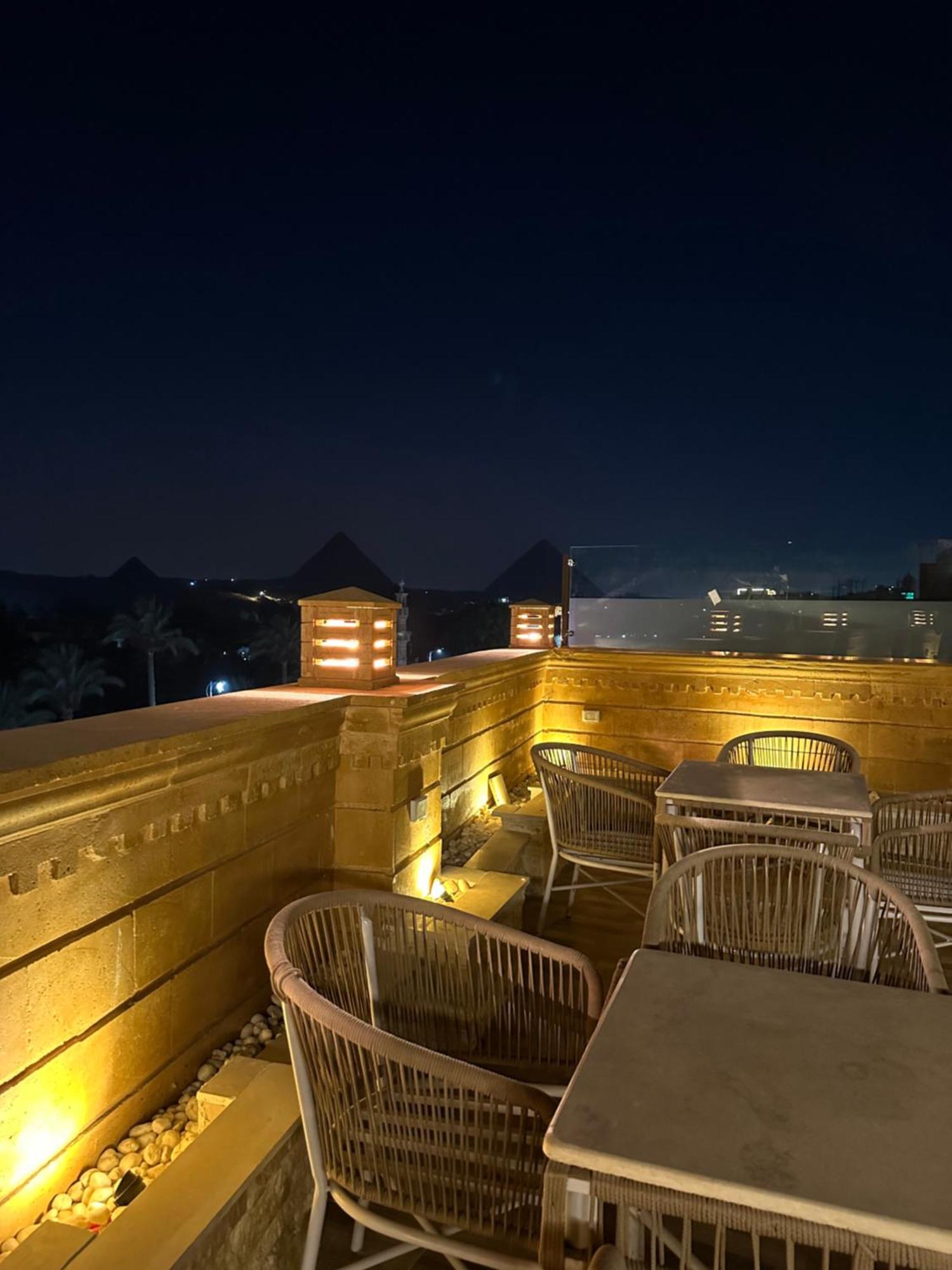 Taj Pyramids View Inn Kafrat al Jabal Bagian luar foto