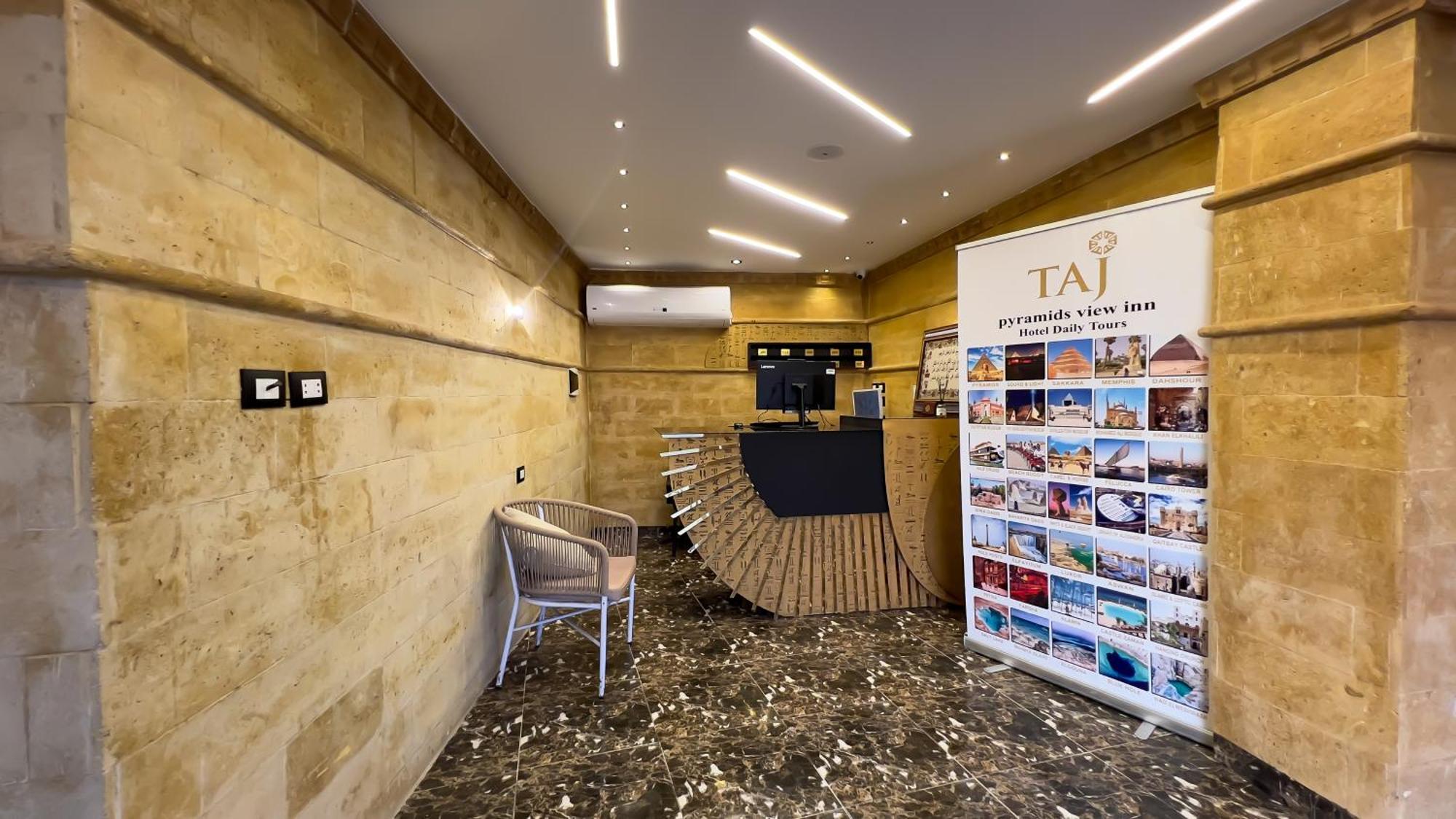 Taj Pyramids View Inn Kafrat al Jabal Bagian luar foto
