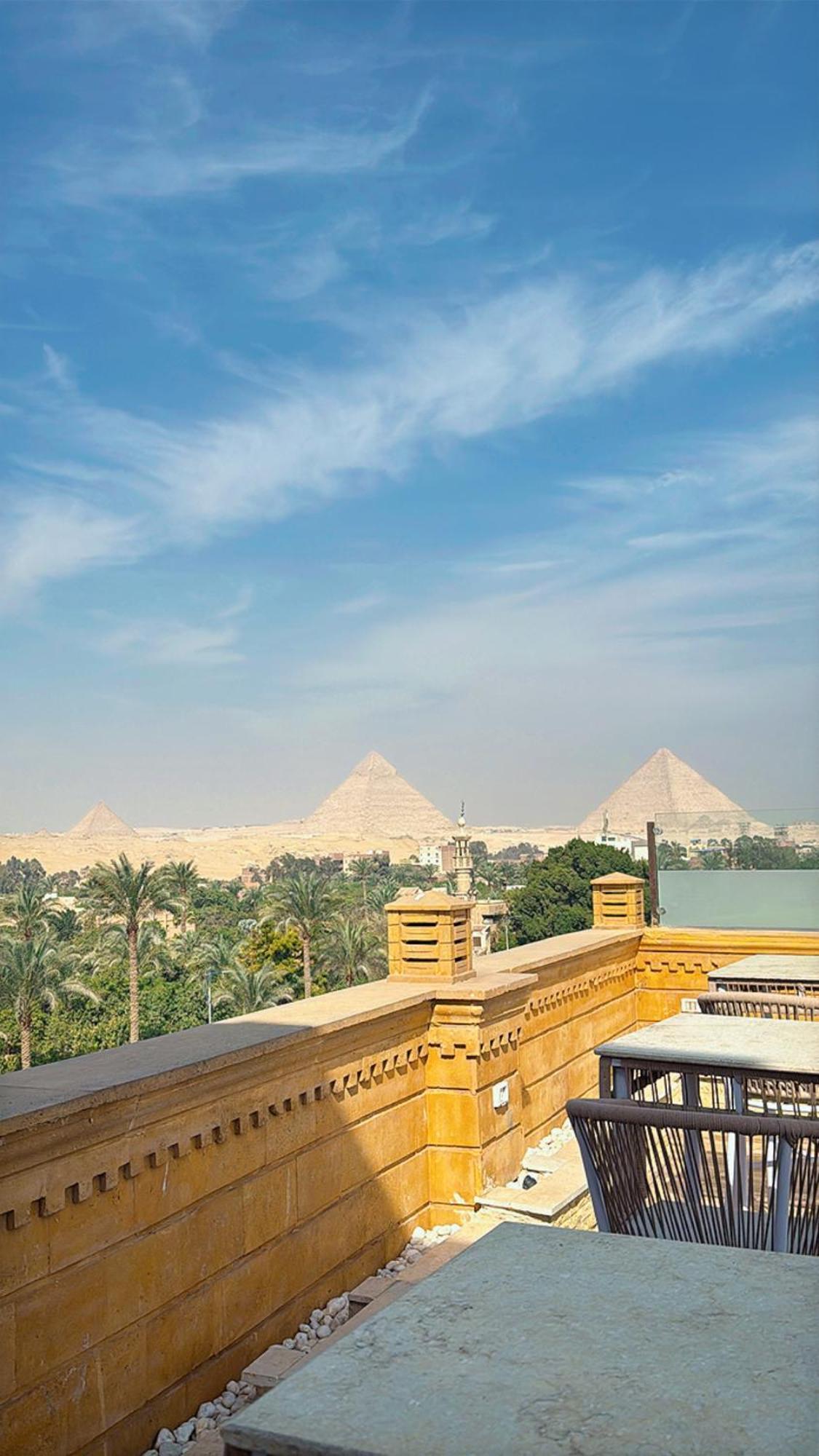 Taj Pyramids View Inn Kafrat al Jabal Bagian luar foto