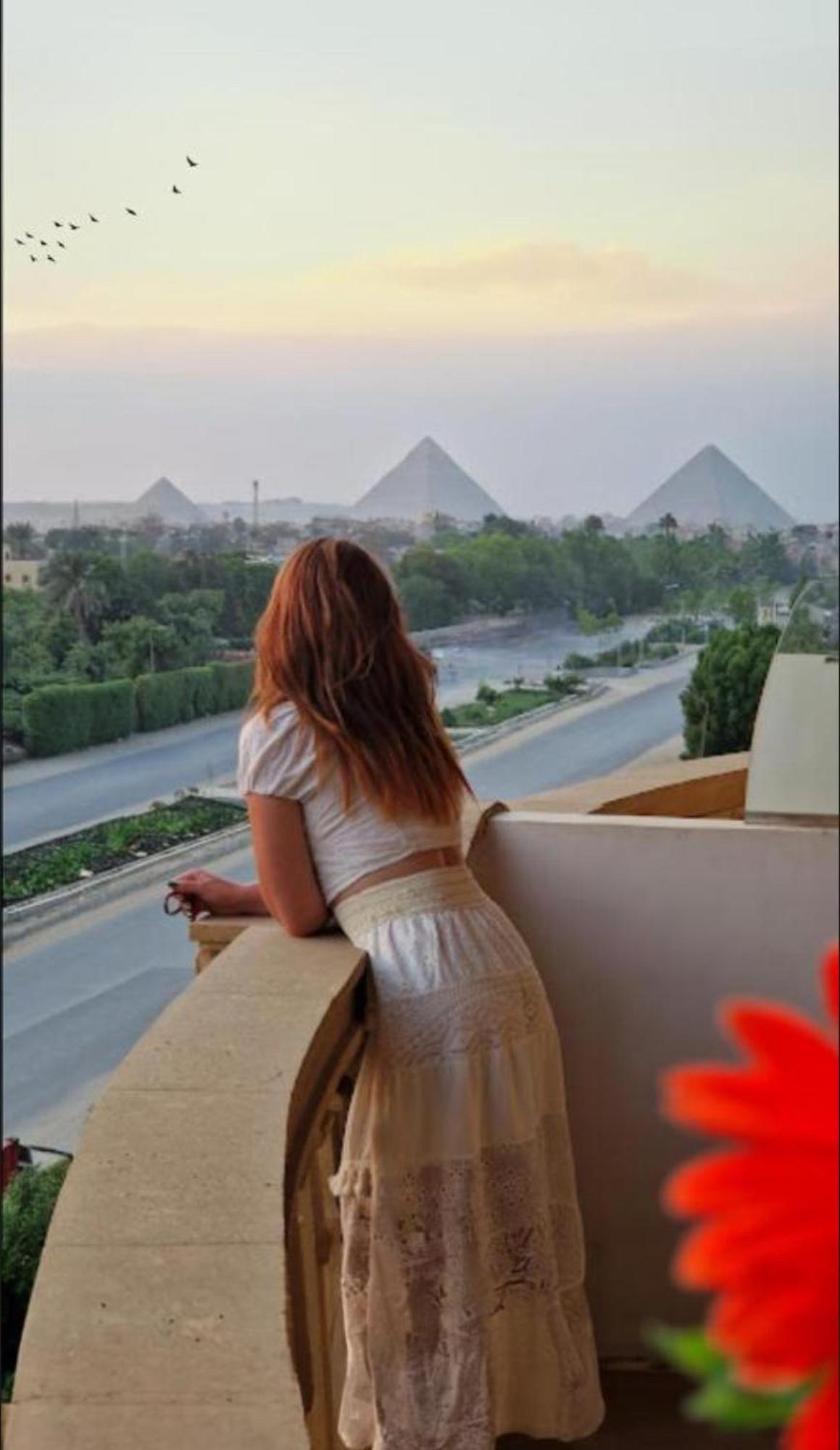 Taj Pyramids View Inn Kafrat al Jabal Bagian luar foto